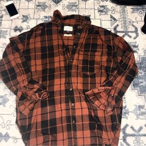 Universal Thread Women’s Flannel Shirt - Black and Brown